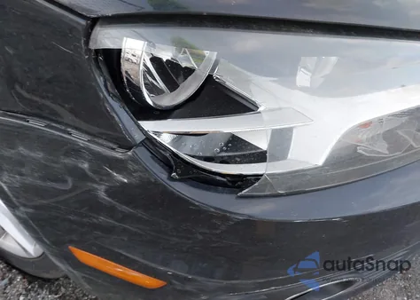 2015 Volkswagen Eos Komfort Edition из США, поврежденный, VIN WVWBW8AH3FV001553